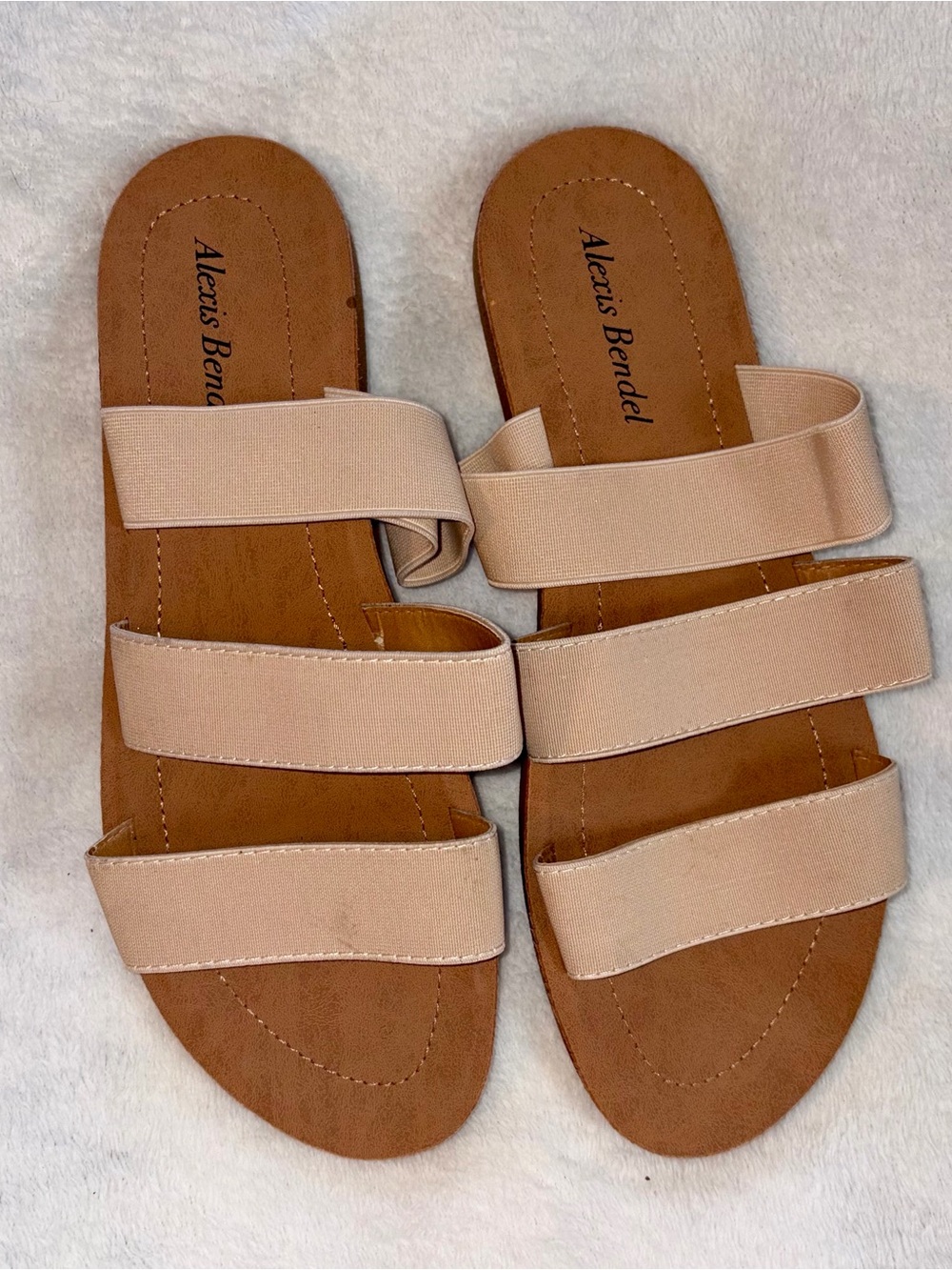 Alexis Bendel Sandals sz 8.5
